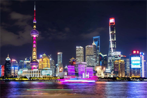 An amazing encounter in Shanghai's hidden garden： meeting the wonderful wonders of nature!